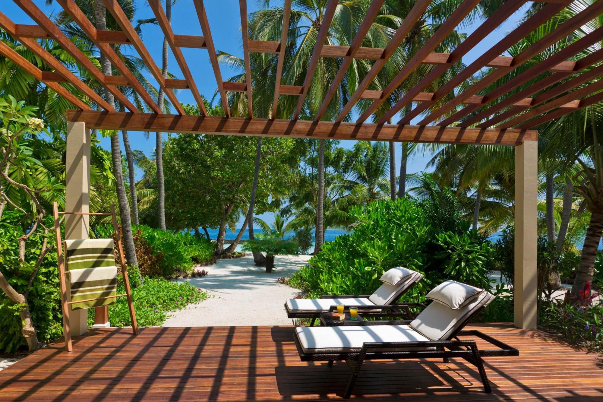 Kurumba Maldives Hotel North Male Atoll Exterior photo